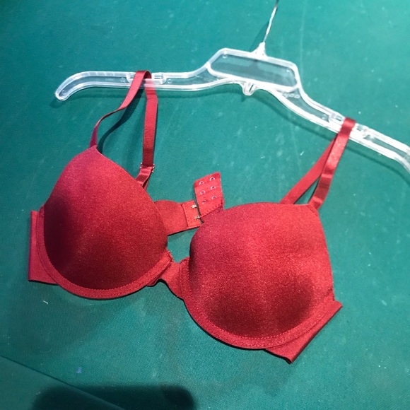 Prima Valentina Other - Pretty Burgundy color “Prima Valentina” Padded Underwire Bra, Size 34B